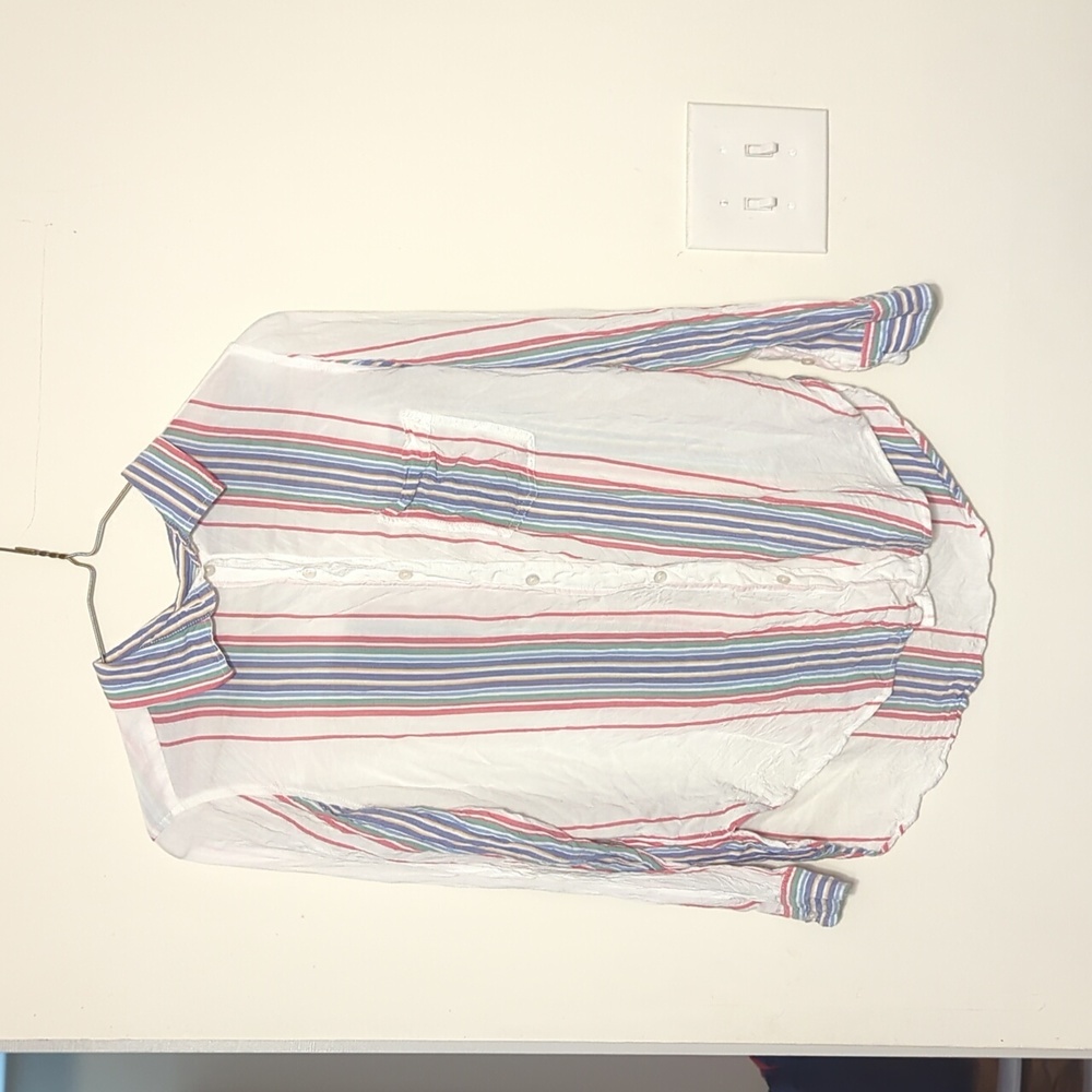 American Eagle woman's oversized fit shirt size small